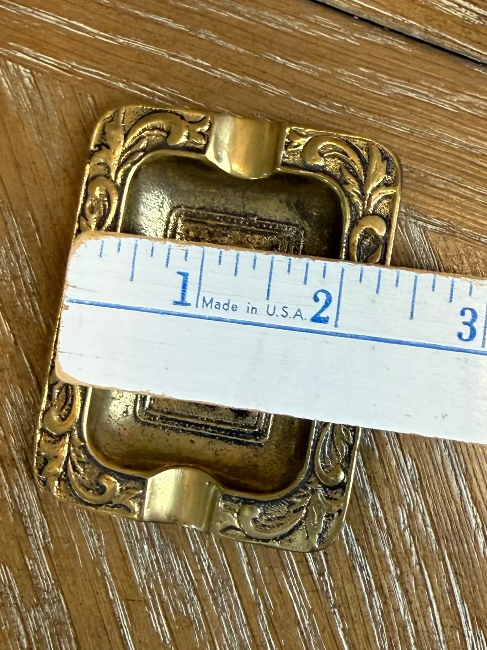 N/A small ornate